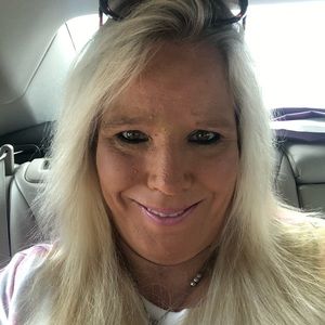 Meet your Posher, Leann